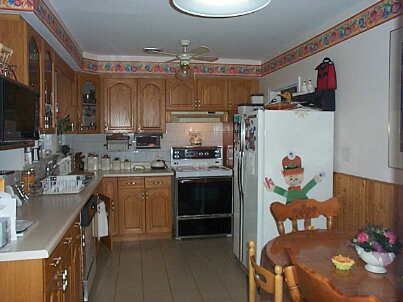 50 Jeffcoat Dr, Toronto, M9W3B7 | Image 3