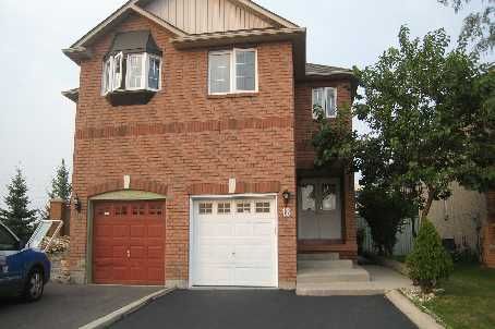 18 Manett Cres, Brampton, L6X4X4 | Image 2