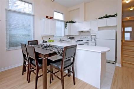 25 - 840 Dundas St W, Mississauga, L5C1C2 | Image 3