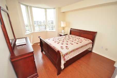 1809 - 30 Malta Ave, Brampton, L6V4A4 | Image 2