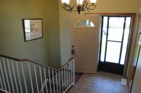 1392 Northmount Ave, Mississauga, L5E1Y5 | Image 2