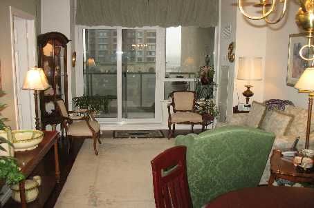 1104 - 388 Prince Of Wales Dr, Mississauga, L5B0A1 | Image 3