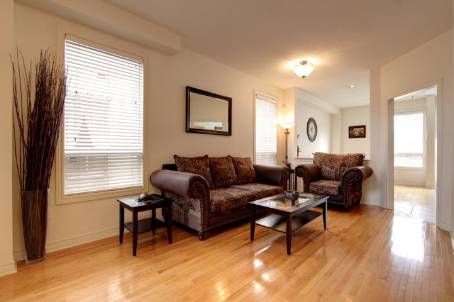 937 Ledbury Cres, Mississauga, L5V2R3 | Image 3