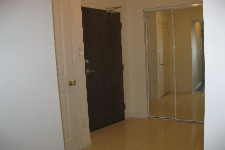 1602 - 9 George St N, Brampton, L6X0T6 | Image 2