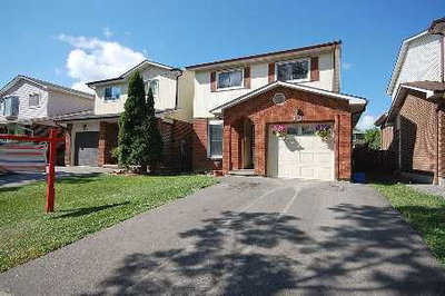 Detached House sold at 39 Hockley Path, Brampton, Ontario, L6V3R2 - Madoc - MLS: W2256692