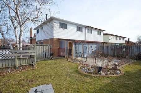 3339 Victory Cres, Mississauga, L4T1M2 | Image 2