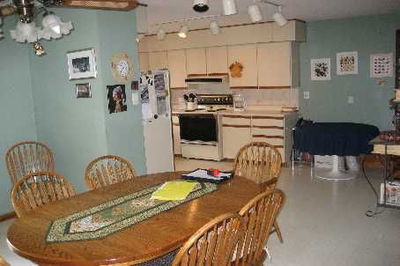 75 Ashbourne Dr, Toronto - Islington-City Centre West image-0-3