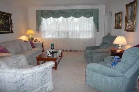 59 Mitcham Dr, Toronto, M8W2K2 | Image 2