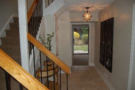 52 - 1080 Walden Circ, Mississauga, L5J4J9 | Image 2