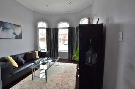 910 Vickerman Way, Milton, L9T0K5 | Image 2