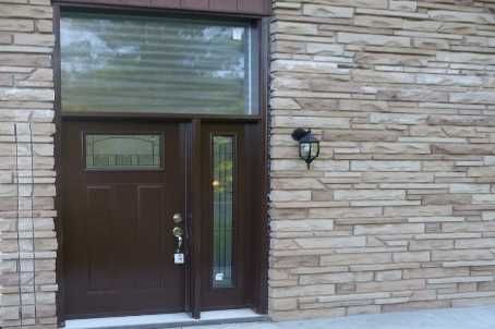 403 Delrex Blvd, Halton Hills, L7G4H8 | Image 3