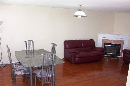 59 Lormel Gate, Brampton, L7A2R6 | Image 3