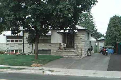 Semi-Detached House sold at 14 Avondale Boulevard, Brampton, Ontario, L6T1H3 - Avondale - MLS: W2367388