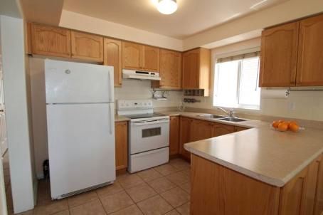3040 Bentley Dr, Mississauga, L5M6W2 | Image 3
