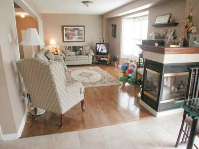 51 Jack Rabbit Cres, Brampton, L6R2E4 | Image 3