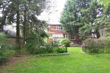 1285 Mineola Gdns, Mississauga, L5G3Y5 | Image 2
