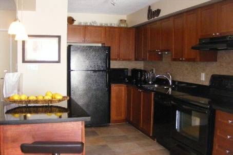 217 - 1000 Cedarglen Gate, Mississauga, L5C3Z5 | Image 2