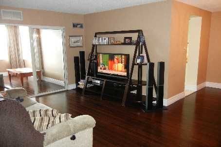 1101 - 100 County Court Blvd, Brampton, L6W3X1 | Image 2