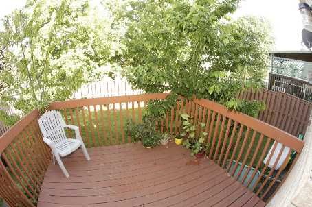 237 Bufford Dr, Brampton, L6Y4W1 | Image 3