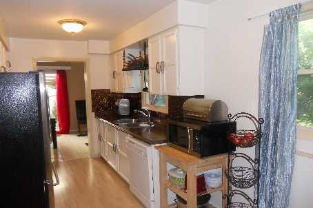 70 Somerset Dr, Brampton, L6Z1C5 | Image 3