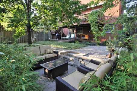 976 Silver Birch Tr, Mississauga, L5J4S3 | Image 2