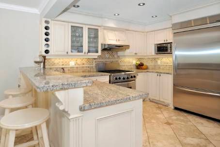 976 Silver Birch Tr, Mississauga, L5J4S3 | Image 3