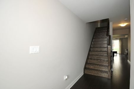 40 Donomore Dr, Brampton, L7A0S7 | Image 2