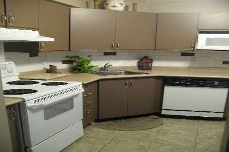 1108 - 41 Markbrook Lane, Toronto, M9V5E6 | Image 2