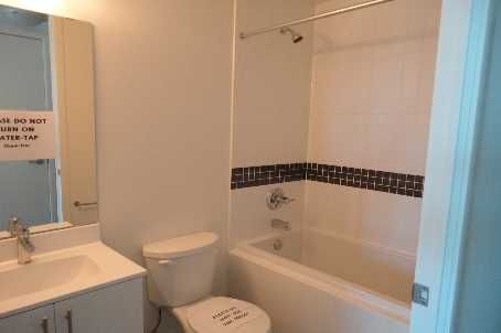 1025 - 165 Legion Rd N, Toronto, M8Y0B3 | Image 3