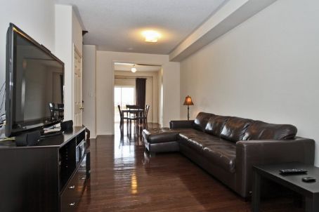 355 Hobbs Cres, Milton, L9T0J3 | Image 2