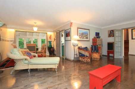 1454 Chasehurst Dr, Mississauga, L5J3A7 | Image 2
