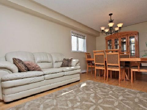 6 Porchlight Rd, Brampton, L6X4S2 | Image 3