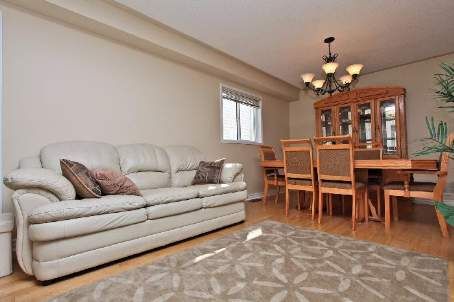 6 Porchlight Rd, Brampton, L6X4S3 | Image 3