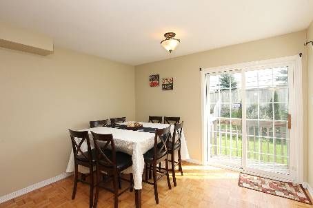 100 Monaco Crt, Brampton, L7A1X2 | Image 3