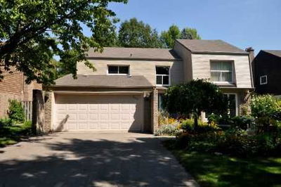 Detached House sold at 1624 Howat Crescent, Mississauga, Lorne Park, L5J4G5 - MLS: W2481511