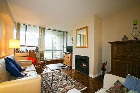 304 - 20 Speers Rd, Oakville, L6K3R5 | Image 3