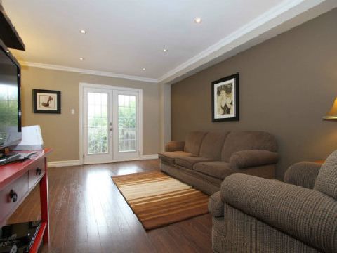 6655 Ganymede Rd, Mississauga, L5N4V3 | Image 2