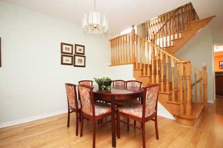 5969 Manzanillo Cres, Mississauga, L5M6Y3 | Image 3