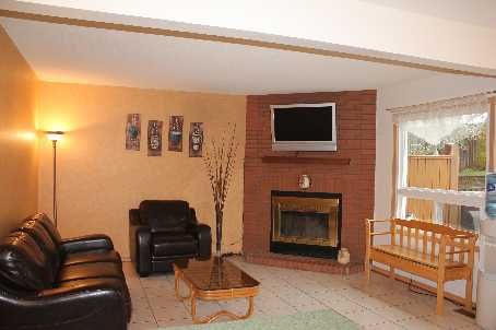 2943 Gulfstream Way, Mississauga, L5N6J9 | Image 3