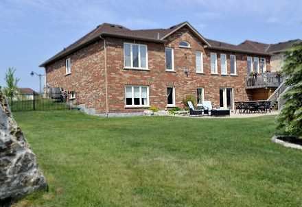 59 Young Crt, Orangeville, L9W0A8 | Image 2
