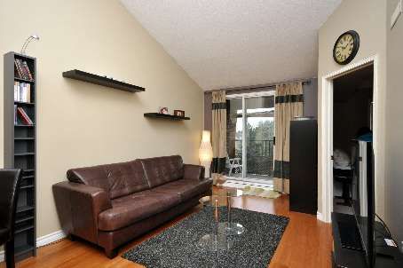 199 - 75 Bristol Rd E, Mississauga, L4Z3P2 | Image 3