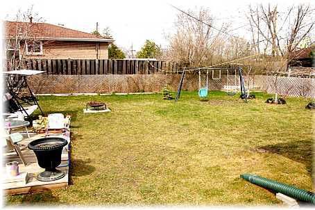 14 Dorward Dr, Toronto, M9V2J5 | Image 3