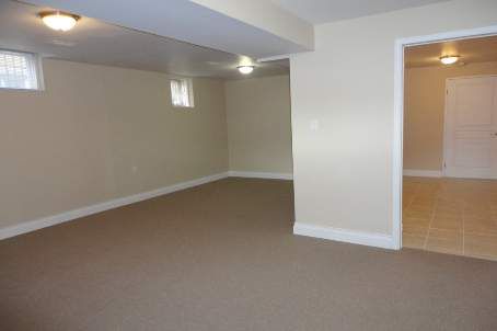 Lower - 110 Springview Dr, Brampton, L6X4L1 | Image 2