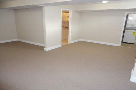 Lower - 110 Springview Dr, Brampton, L6X4L1 | Image 3