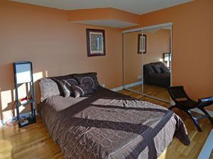 Room1