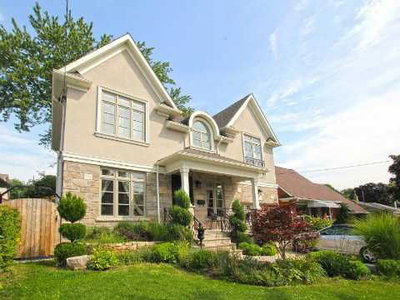 Detached House sold at 80 North Heights Road, Toronto, Ontario, M9B2T8 - Princess-Rosethorn - MLS: W2528976