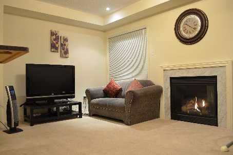 3029 Mission Hill Dr, Mississauga, L5M0B8 | Image 3