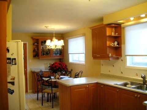 3172 Mallbridge Cres, Mississauga, L4T2C6 | Image 2