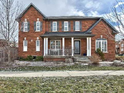 Detached House sold at 2201 Crestmont Drive, Oakville, West Oak Trails, L6M 5A7 - MLS: W2549381