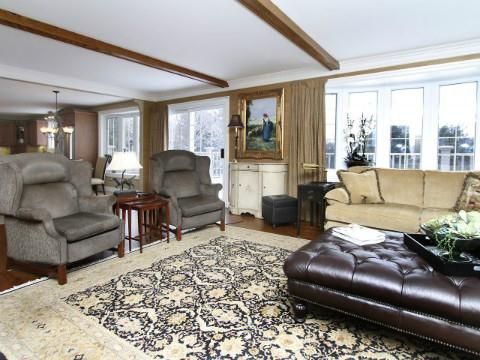 2974 Forks Of The Credit Rd, Caledon, L7K 2H4 | Image 2